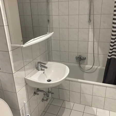 Taunus Floor Balkon Altstadt Messe Frankfurt 10 Min Apartment *